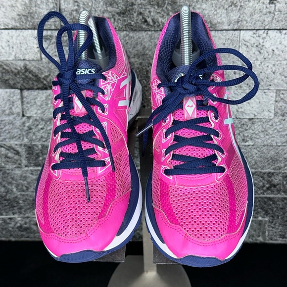 Asics GT-2000 v4 Pink / Navy Running Shoes - W8 - Picture 3 of 9